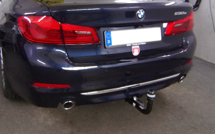 Anhängerkupplung für BMW-5er Limousine G30, speziell 530e mit Sportpaket, nur für Heckträgerbetrieb, Baureihe 2019-2024 V-abnehmbar