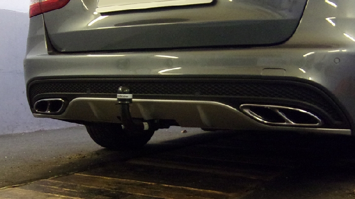 Anhängerkupplung für Mercedes-AMG-AMG C43 Coupe C205 Ausführung C43 (vorab Anhängelastfreigabe prüfen), Baureihe 2016-2018 V-abnehmbar