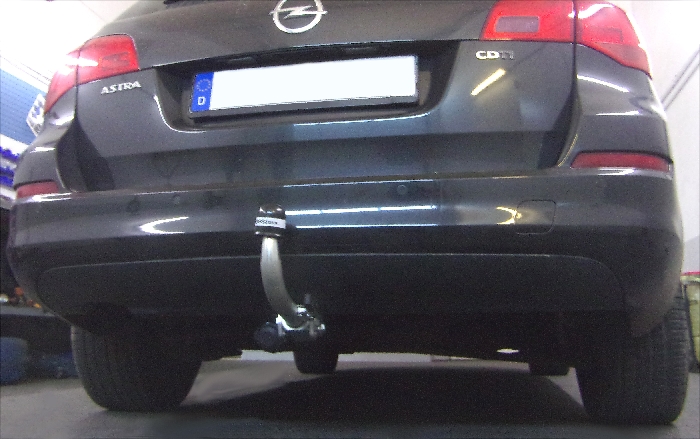 Anhängerkupplung für Opel-Astra J, Kombi, Baureihe 2010- abnehmbar