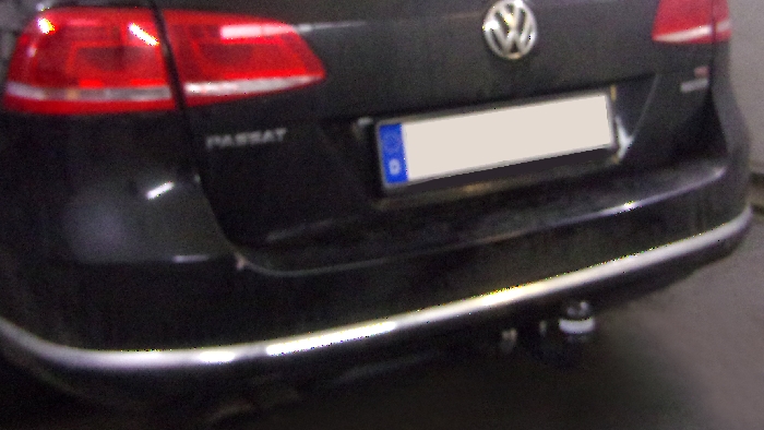 Anhängerkupplung für VW-Passat 3c, incl. 4-Motion, Variant, Baureihe 2010-2014 starr