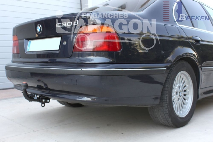 Anhängerkupplung für BMW-5er Limousine E39, Baureihe 2000-2003 starr