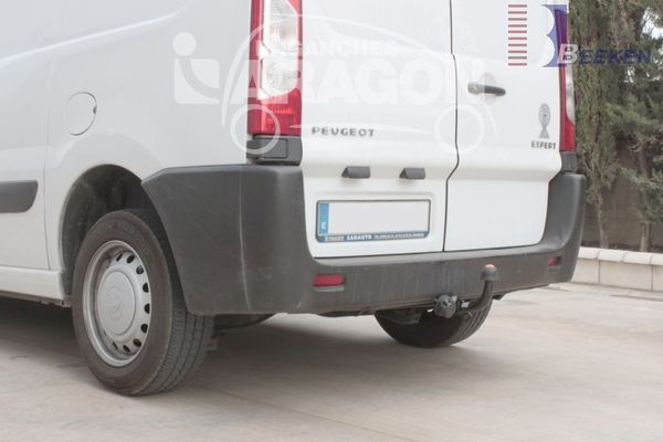 Anhängerkupplung für Peugeot-Expert Kasten/ Bus/ Kombi, Baureihe 2007-2016 starr