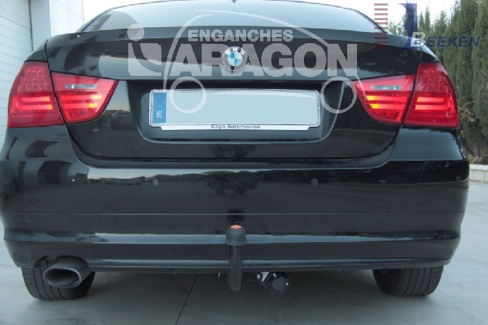 Anhängerkupplung BMW 3er Limousine E90, Baureihe 2010-  feststehend