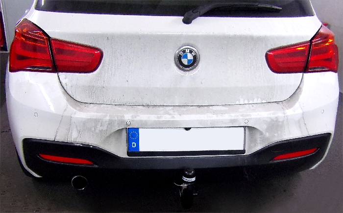 Anhängerkupplung für BMW-1er F20, spez. Fzg. mit großem ESD, Baureihe 2014- V-abnehmbar