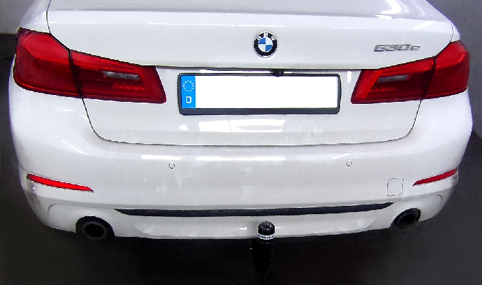 Anhängerkupplung für BMW-5er Limousine G30, speziell 530e, nur für Heckträgerbetrieb, Baureihe 2017-2019 S- schwenkbar