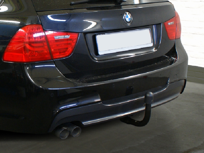 Anhängerkupplung für BMW-3er Touring E91, spez. M- Paket, Baureihe 2010- V-abnehmbar