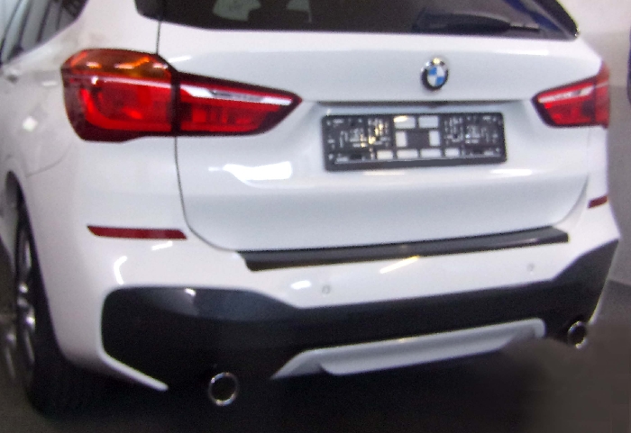 Anhängerkupplung für BMW-X1 F48 Geländekombi, spez. M- Paket, Baureihe 2015- V-abnehmbar