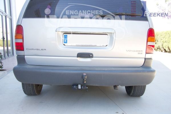 Anhängerkupplung für Chrysler-Grand Voyager nicht 4x4, Baureihe 1995-2000 starr