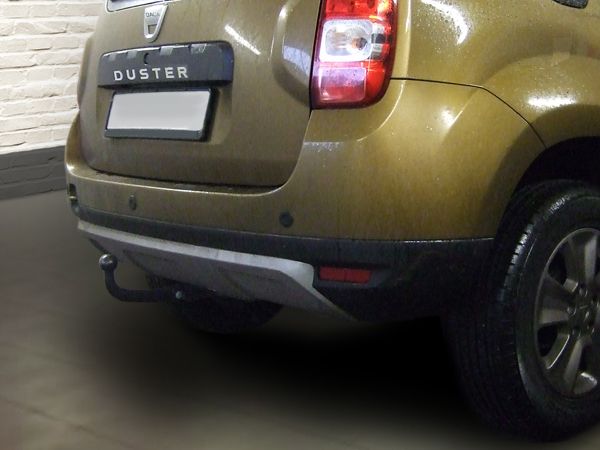 Anhängerkupplung für Dacia-Duster SUV 2WD, spez. AdBlue, Baureihe 2018- starr