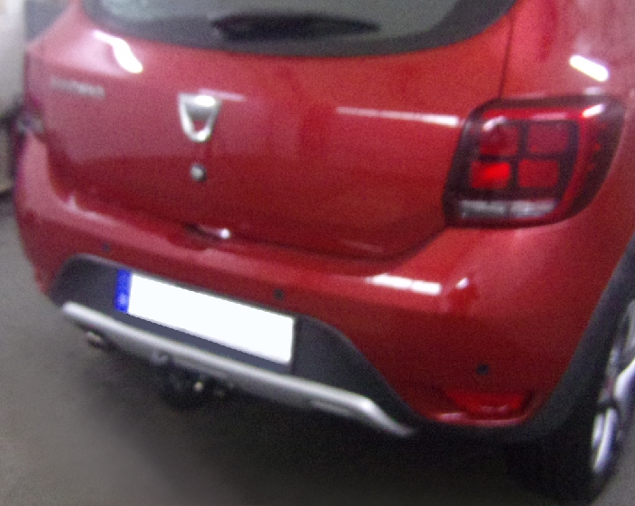 Anhängerkupplung für Dacia-Sandero Stepway, nicht LPG, Baureihe 2017-2020 starr