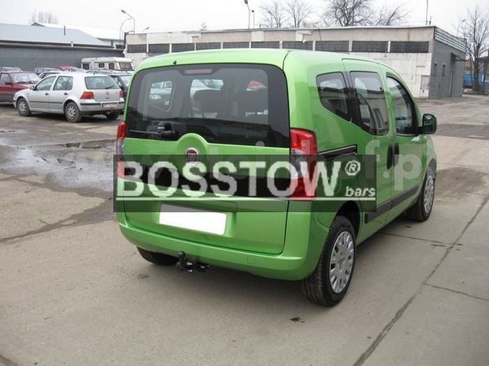 Anhängerkupplung für Peugeot-Bipper Kasten, auch Tepee, Baureihe 2008- starr