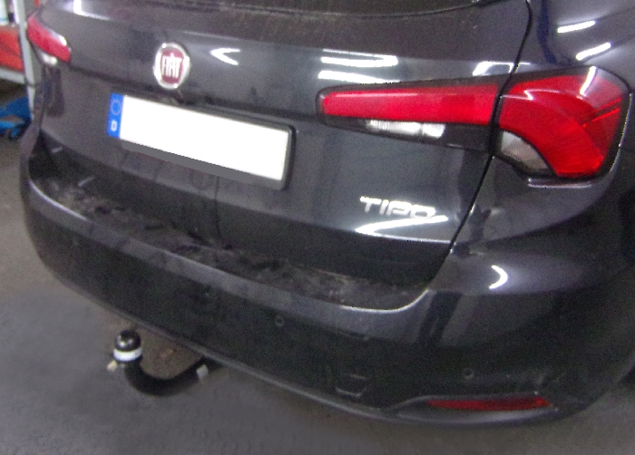 Anhängerkupplung für Fiat-Tipo Kombi, Baureihe 2016-2020 V-abnehmbar