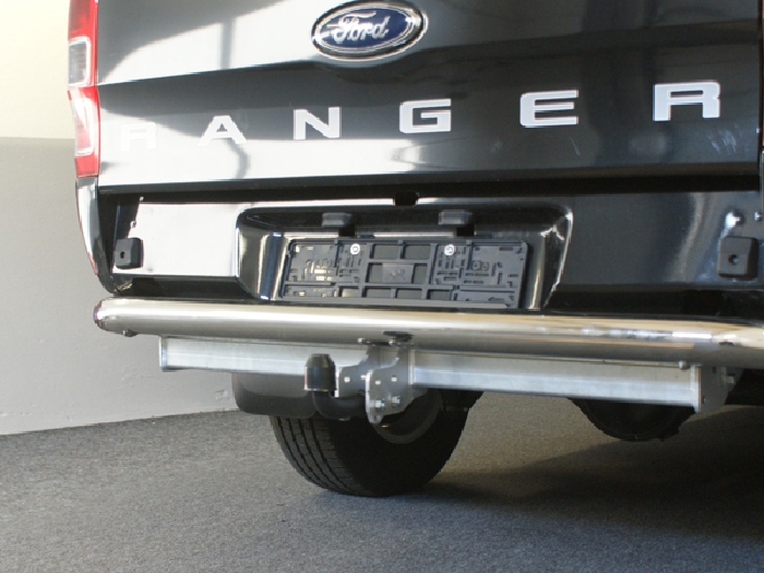 Anhängerkupplung für Ford-Ranger 4x4 WD m. Rohrstoßfänger, Baureihe 2012-2016 starr