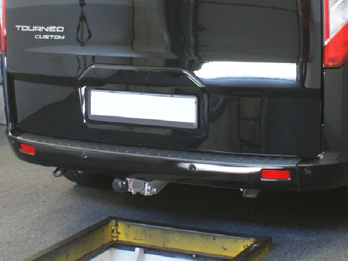 Anhängerkupplung für Ford-Transit Custom Fzg. mit Elektrosatz Vorbereitung, Baureihe 2012-2016 abnehmbar