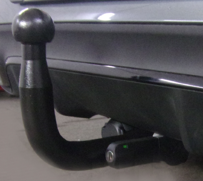 Anhängerkupplung für Mercedes-C-Klasse Cabrio A205, spez. m. AMG Sport o. Styling Paket, Baureihe 2016-2018 V-abnehmbar