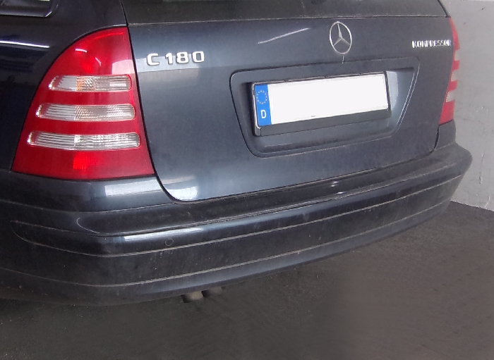 Anhängerkupplung für Mercedes-C-Klasse Kombi W203, Baureihe 2001-2005 starr