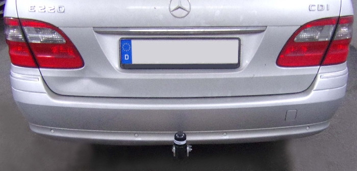 Anhängerkupplung für Mercedes-E-Klasse Kombi W 211, Baureihe 2003- starr