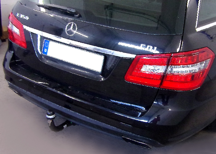 Anhängerkupplung für Mercedes-E-Klasse Kombi W 212, spez. m. AMG Sport o. Styling Paket, nicht Erdgas, Baureihe 2011- V-abnehmbar