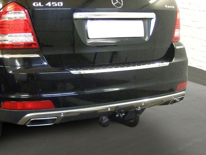 Anhängerkupplung für Mercedes-GL X166, spez. Adblue, Baureihe 2012- V-abnehmbar