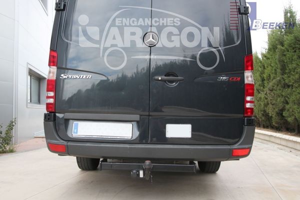 Anhängerkupplung für Mercedes-Sprinter Pritsche Heckantrieb 209-324, Radstd. 3665mm, Baureihe 2006-2018 starr