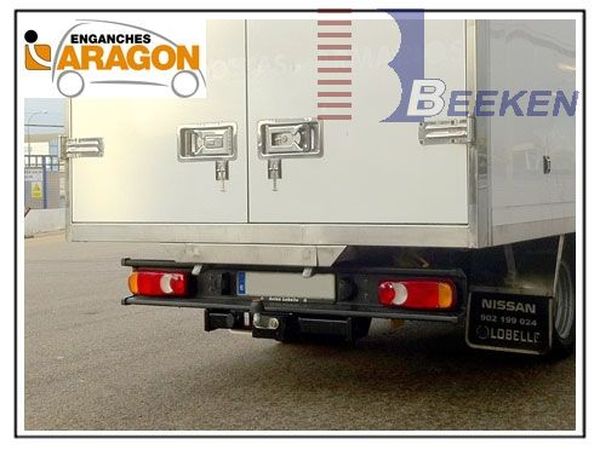 Anhängerkupplung für Nissan-Cabstar F24, Baureihe 2007-2013 starr