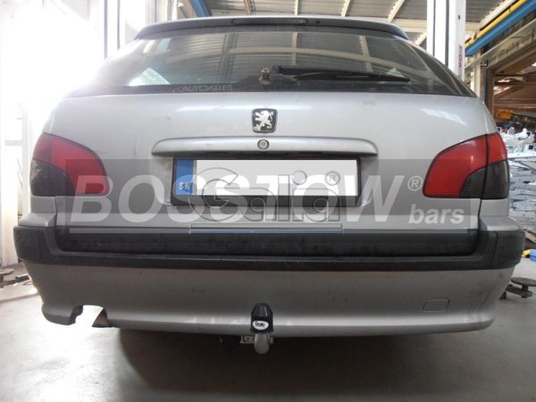 Anhängerkupplung für Peugeot-406 Kombi, Baureihe 1996-1999 starr