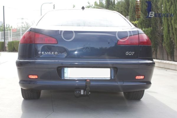 Anhängerkupplung für Peugeot-607, Baureihe 2000-2005 starr