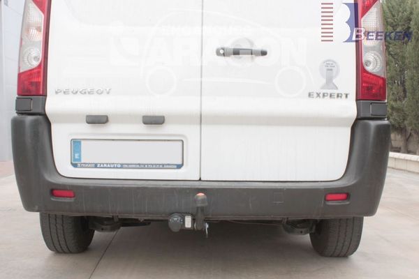 Anhängerkupplung für Peugeot-Expert Kasten/ Bus/ Kombi, Baureihe 2007-2016 starr