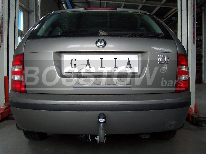 Anhängerkupplung für Skoda-Fabia Limousine, nicht GT, Baureihe 2001-2007 starr