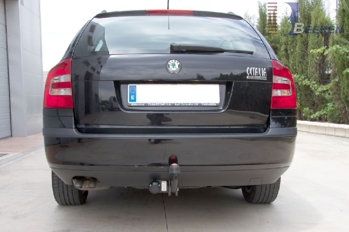 Anhängerkupplung für Skoda-Octavia 1Z Kombi, RS, Baureihe 2009-2013 starr