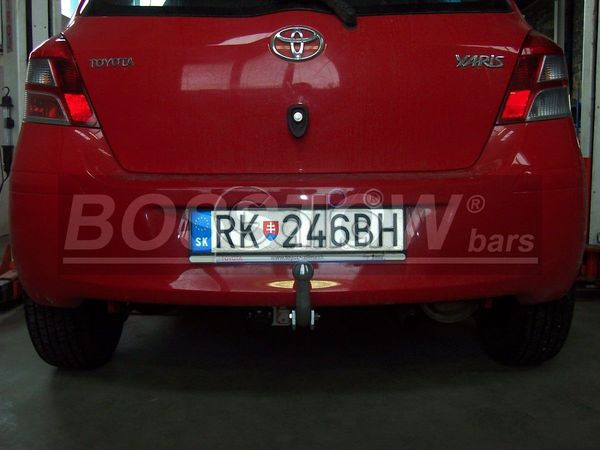 Anhängerkupplung für Toyota-Yaris Fließheck, nicht Hybrid, Baureihe 2009-2011 starr