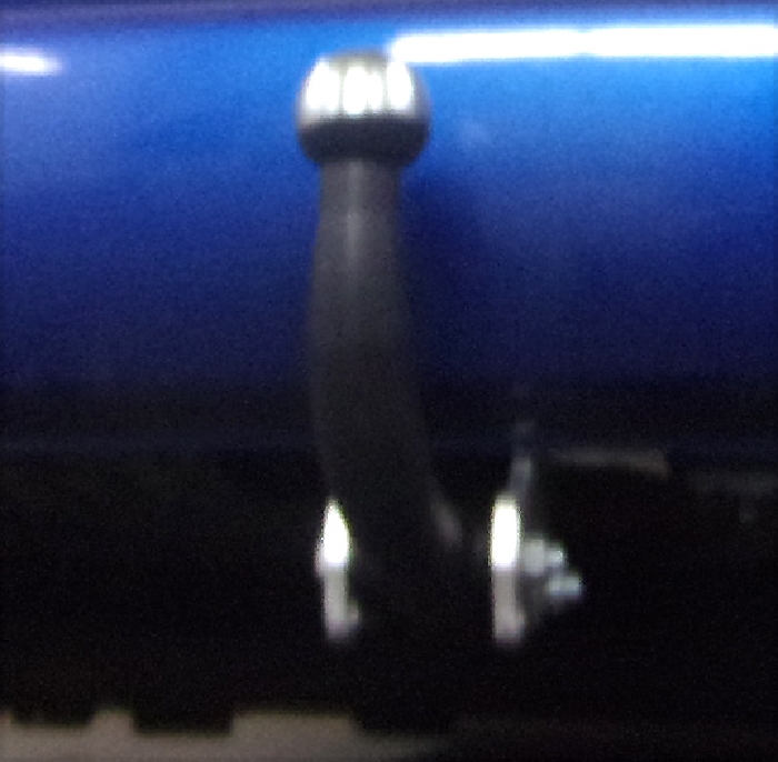 Anhängerkupplung für VW-Caddy III, IV, Kasten/ Bus/ Kombi, incl. Life, Baureihe 2004-2015 starr