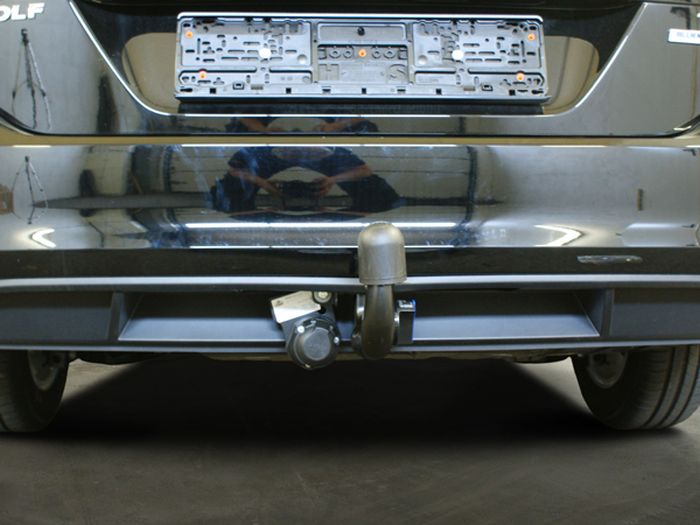 Anhängerkupplung für VW-Golf VII Variant, speziell für R-Line, Baureihe 2014-2017 V-abnehmbar