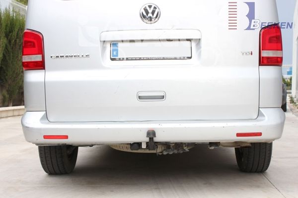 Anhängerkupplung für VW-Transporter T5, Kasten Bus Kombi, inkl. 4x4, spez. California, Fzg. mit E- Satz Vorbereitung, Baureihe 2011-2015 starr