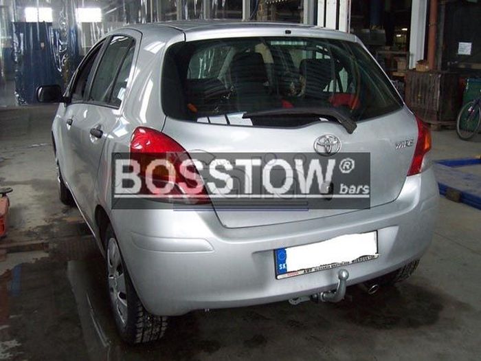 Anhängerkupplung für Toyota-Yaris Fließheck, Baureihe 2005-2009 abnehmbar