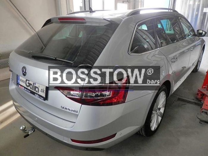 Anhängerkupplung für Skoda-Superb III Kombi, Baureihe 2018-2023 abnehmbar