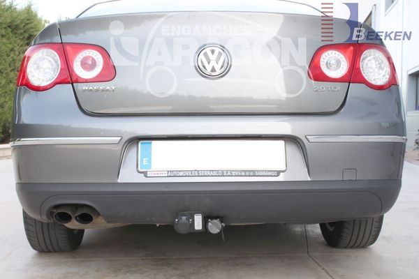 Anhängerkupplung für VW-Passat 3c, incl. 4-Motion, Limousine, Baureihe 2005-2010 abnehmbar