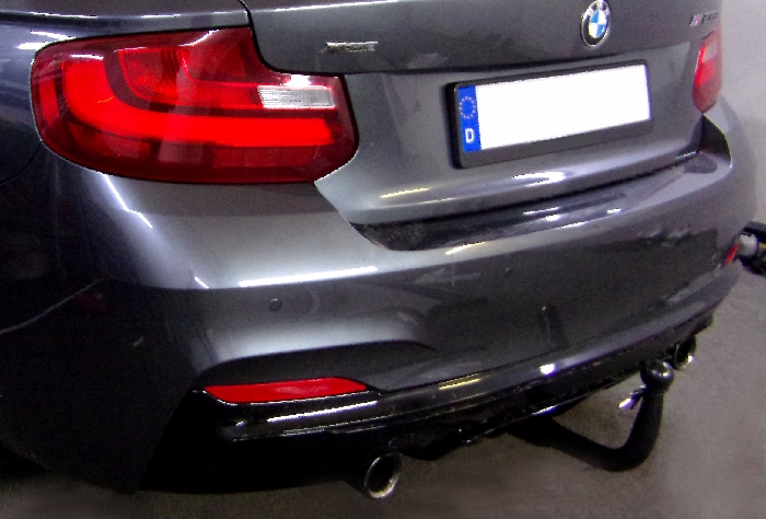 Anhängerkupplung BMW-2er F23 Cabrio, speziell M235i xDrive, nur für Heckträgerbetrieb, Baureihe 2014-2016 Ausf.:  vertikal