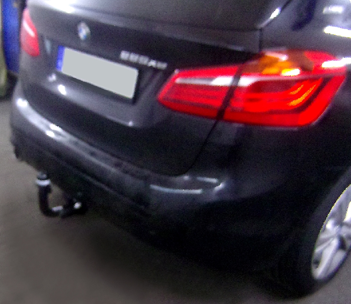 Anhängerkupplung BMW-2er F45 Active Tourer, spez. 225XE mit M-Paket, nur für Heckträgerbetrieb, Baureihe 2015- Ausf.: V-abnehmbar