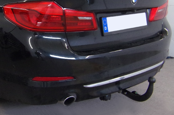 Anhängerkupplung für BMW-5er Limousine G30, speziell 530e, nur für Heckträgerbetrieb, Baureihe 2017-2019  schwenkbar