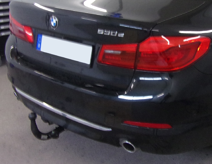 Anhängerkupplung BMW-5er Limousine G30, speziell 530e, nur für Heckträgerbetrieb, Baureihe 2017-2019 Ausf.:  schwenkbar