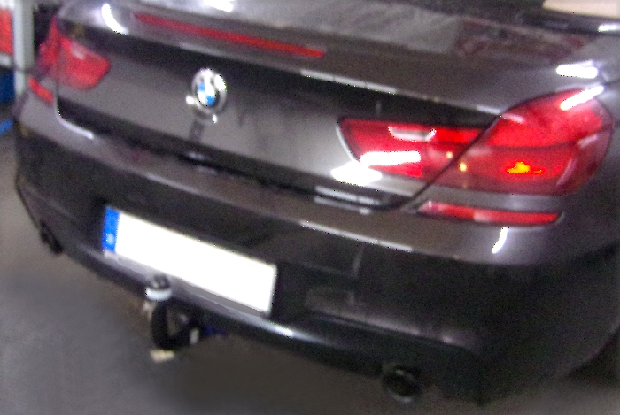 Anhängerkupplung BMW-6er Cabrio F12 inkl. M- Sportpaket, nur für Heckträgerbetrieb, Baureihe 2011- Ausf.:  vertikal