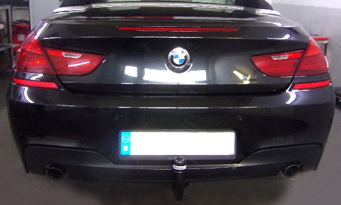 Anhängerkupplung BMW-6er Cabrio F12 inkl. M- Sportpaket, nur für Fzg. mit Anhängelastfreigabe, Baureihe 2011- Ausf.: V-abnehmbar