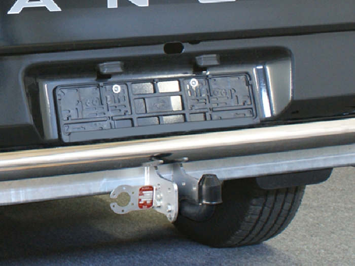 Anhängerkupplung Mazda-BT- 50 2WD m. Rohrstoßfänger, Baureihe 2012- Ausf.:  feststehend