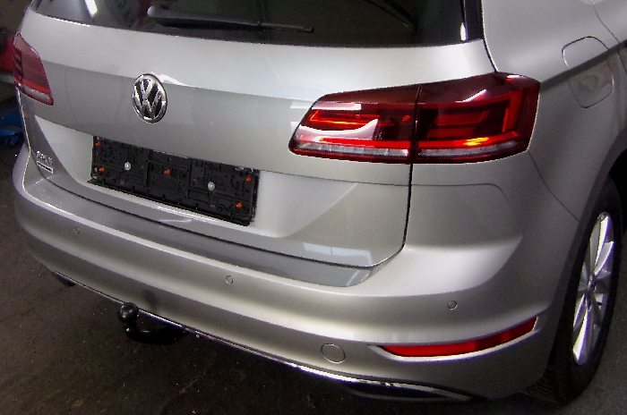 Anhängerkupplung VW-Golf VII Sportsvan, Baureihe 2018- Ausf.: V-abnehmbar