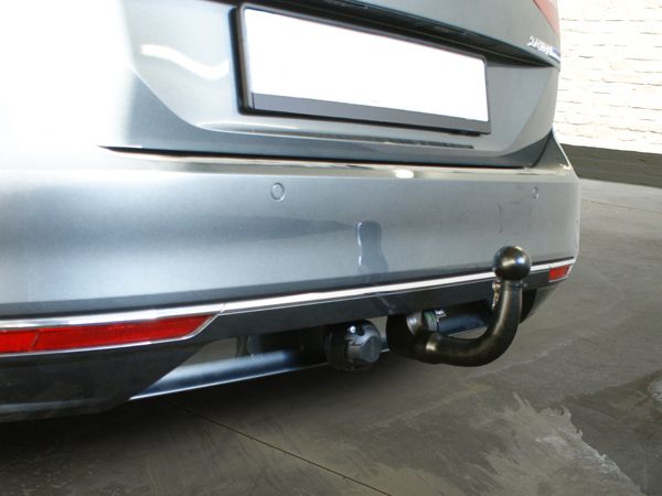 Anhängerkupplung V abnehmbar VW Passat 3c, spez. Alltrack ...