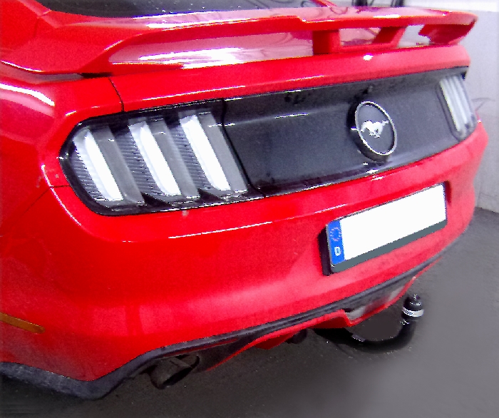 Anhängerkupplung für Ford-Mustang VI Coupe Fastback, nur für Heckträgerbetrieb, Montage nur bei uns im Haus, Baureihe 2015-2017 V-abnehmbar