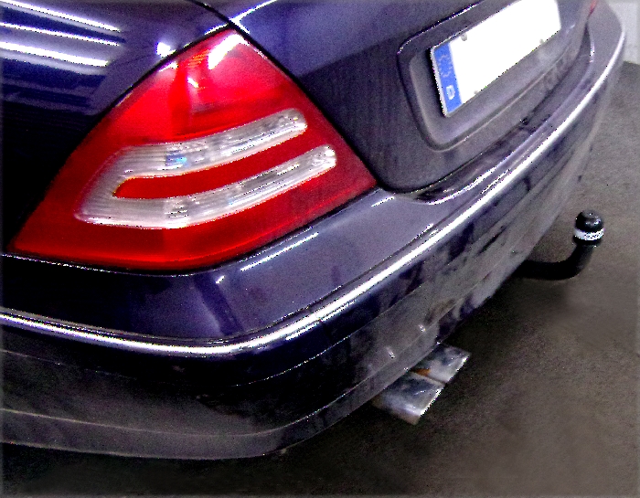 Anhängerkupplung für Mercedes-C-Klasse Lim. W203, Baureihe 2000-2005 starr