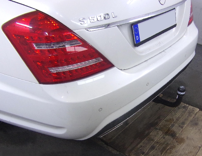 Anhängerkupplung für Mercedes-S-Klasse W221, spez. m. AMG Sport o. Styling Paket, Baureihe 2006- V-abnehmbar