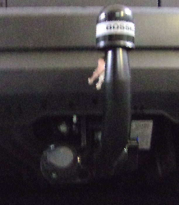 Anhängerkupplung für VW-Caddy IV, Kasten/ Bus/ Kombi, Baureihe 2015-2020 V-abnehmbar